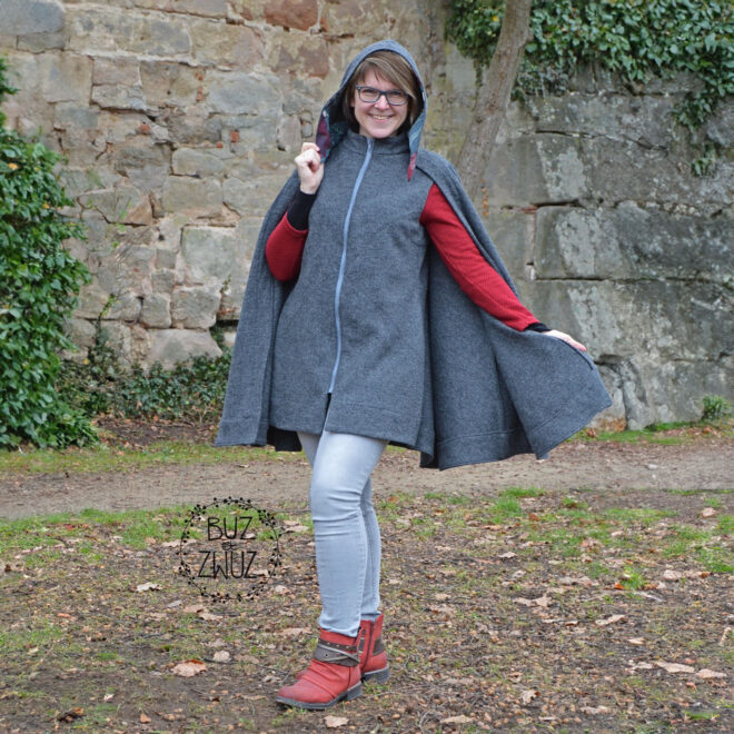 Weste und Cape Hilkka - Größen 32 - 60 – Bild 9