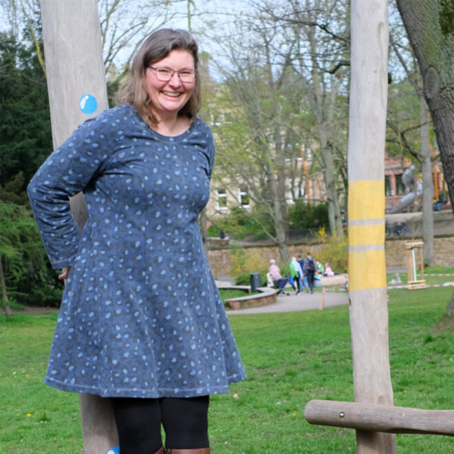 Sweatkleid und Tunika Hanka, Größen 32 - 60 – Bild 4